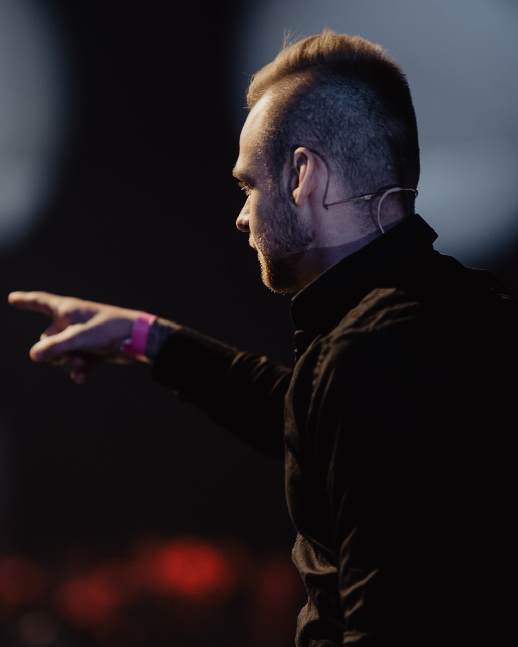 Andreas Vezonik, entrepreneur and founder of Brendit, on stage